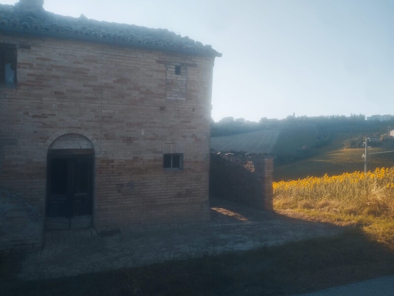 casale Est.jpeg