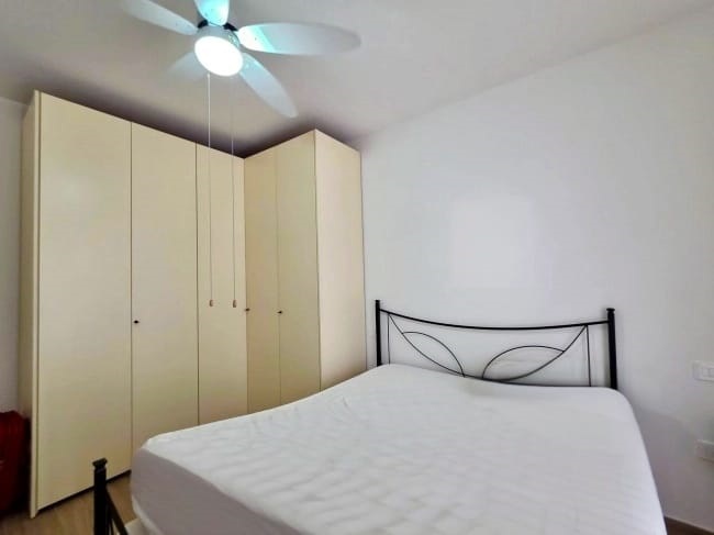 Camera Matrimoniale con accesso al Giardino.jpg