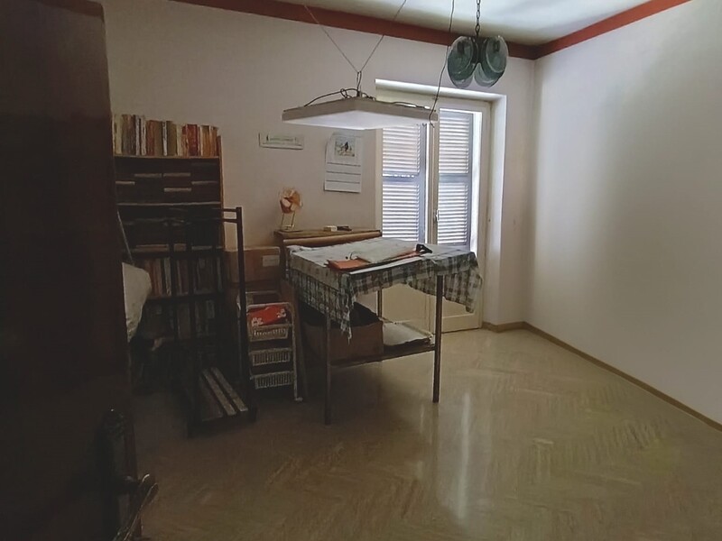 Camera- Ampio Studio al 2°P.jpg